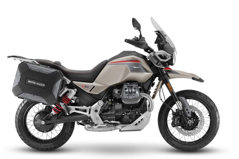V85 TT Travel